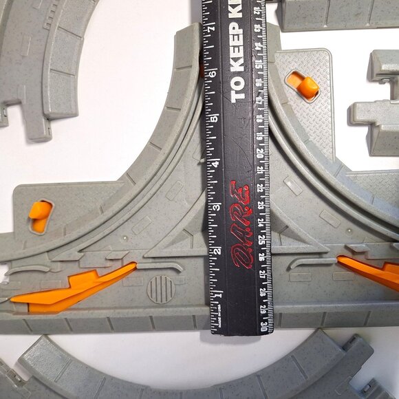 GeoTrax Gray Switch Straight Curved Intersection Road Train Track Lot - Picture 2 of 8